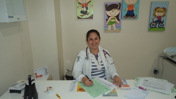 Médica Sandra Nina